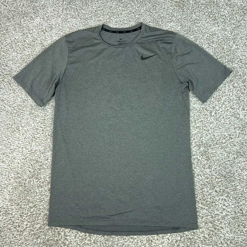 Nike Shirt Mens LT Tall Gray Dri-FIT Standard Fit Athletic Training Running Tee